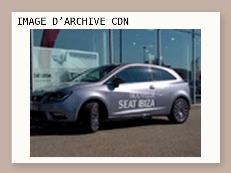 1 voiture Seat Ibiza gagnée avec le jeu Carrefour.