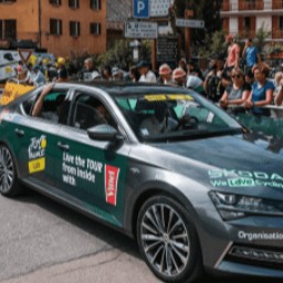 2 places dans la Fan Car du Tour de France Club avec VITTEL